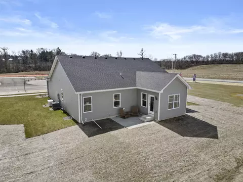 Exterior - 10544 Kansas St, Crown Point, IN 46307 photo 2 of 3