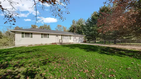 Exterior - 4703 E State Hwy 4, La Porte, IN 46350 photo 1 of 5