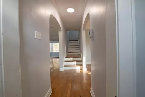 Entry Way - 4641 Washington St, Gary, IN 46408 photo 1 of 2