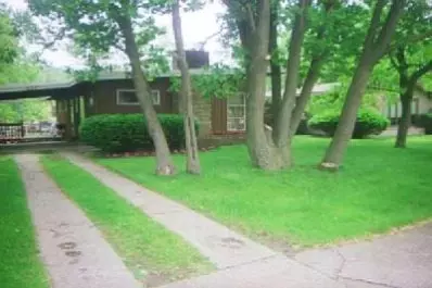 8241 Locust Ave, Gary, IN 46403 photo 1