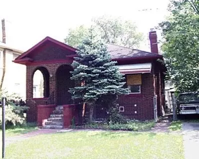 331 Cleveland, Gary, IN 46404 photo 1