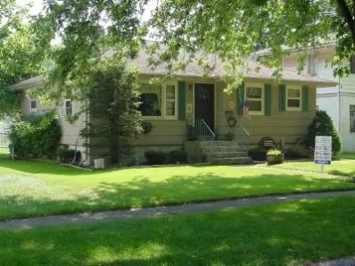 205 N Elmer St, Griffith, IN 46319 photo 1