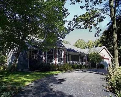 7314 S Rustic Dr, De Motte, IN 46310 photo 1