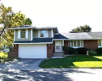 1903 Springvale Dr, Crown Point, IN 46307 photo 1
