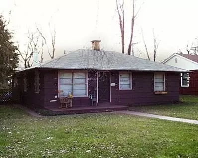 8009 Maple Ave, Gary, IN 46403 photo 1