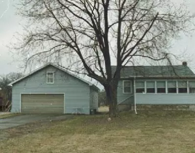1915 Calhoun, Griffith, IN 46319 photo 1