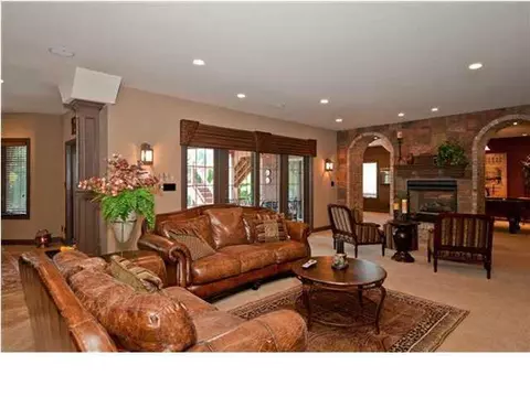4111 Versailles Ct, Floyds Knobs, IN 47119 photo 23