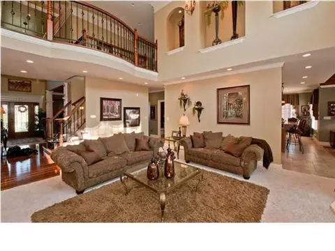 4111 Versailles Ct, Floyds Knobs, IN 47119 photo 5