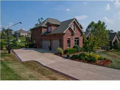 4111 Versailles Ct, Floyds Knobs, IN 47119 photo 3