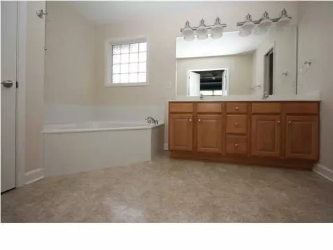 3704 Sumerlin Dr, Buckner, KY 40010 photo 12