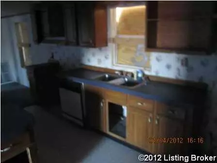 250 Roach Rd, Webster, KY 40176 photo 6