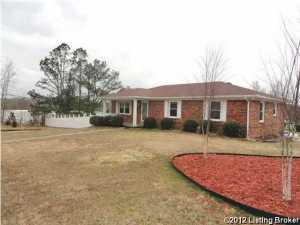 2811 Centennial Ave, Radcliff, KY 40160 photo 1