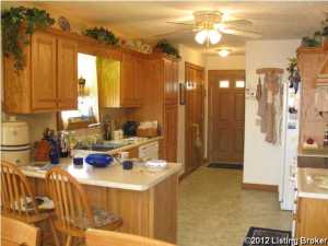 100 Pine View Dr, Loretto, KY 40037 photo 6