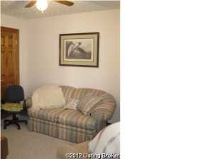 100 Pine View Dr, Loretto, KY 40037 photo 8