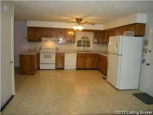 55 Gabes Ln, Loretto, KY 40037 photo 2