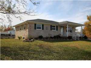 963 Stringer Ln, Mount Washington, KY 40047 photo 2