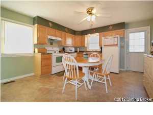 963 Stringer Ln, Mount Washington, KY 40047 photo 7