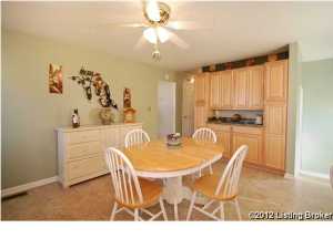 963 Stringer Ln, Mount Washington, KY 40047 photo 8