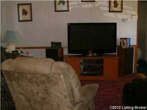 1256 A B Ward Rd, Upton, KY 42784 photo 2