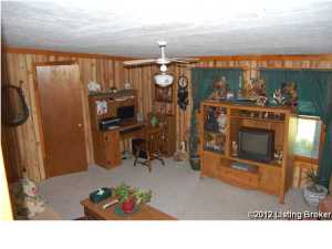 9009 E Bethlehem Rd, Bethlehem, KY 40007 photo 20