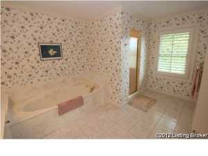 2004 Flora Dr, Floyds Knobs, IN 47119 photo 12