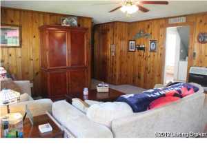 139 E Maple St, Glendale, KY 42740 photo 17