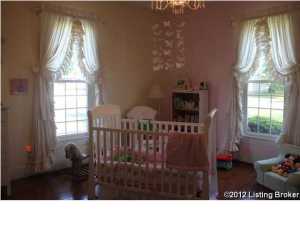 139 E Maple St, Glendale, KY 42740 photo 8