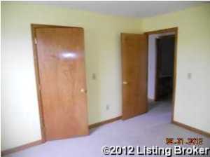 233 Crissy St, Upton, KY 42784 photo 17
