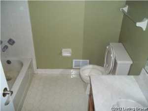 5520 Briarhill Dr, Floyds Knobs, IN 47119 photo 9