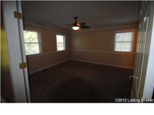 3804 Valley Wood Ct, Pendleton, KY 40055 photo 3