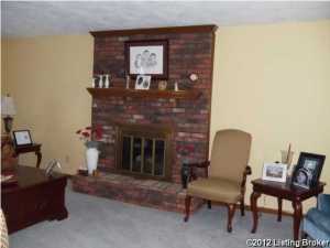 701 Stringer Ln, Mount Washington, KY 40047 photo 3