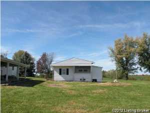 256 Peytona Beach Rd, Waddy, KY 40076 photo 3