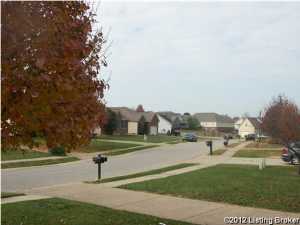 188 E Aulbern Dr, Mount Washington, KY 40047 photo 16
