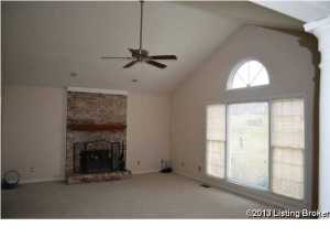 5003 Fox Run Rd, Buckner, KY 40010 photo 9
