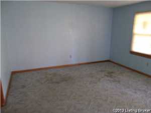 124 Oak St, Upton, KY 42784 photo 3