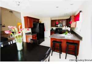 320 Benjamin Pl, Mount Washington, KY 40047 photo 9