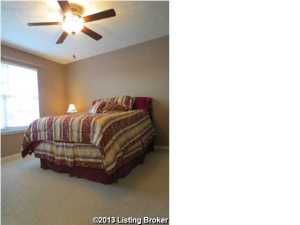 248 E Aulbern Dr, Mount Washington, KY 40047 photo 11
