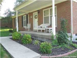 4914 Ruby Way, Shepherdsville, KY 40165 photo 2