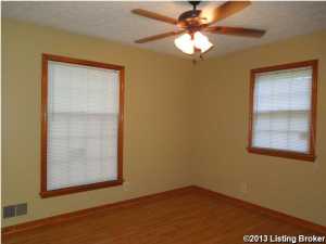 4914 Ruby Way, Shepherdsville, KY 40165 photo 12