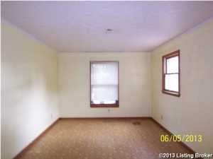 7175 Hwy 52, Loretto, KY 40037 photo 4