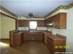 7175 Hwy 52, Loretto, KY 40037 photo 3