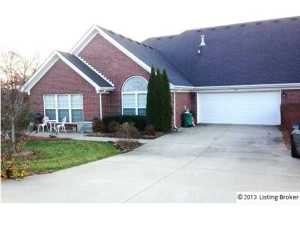 160 Falling Leaf Dr, Mount Washington, KY 40047 photo 1