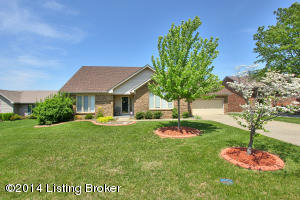 4415 Erin Dr, Floyds Knobs, IN 47119 photo 1
