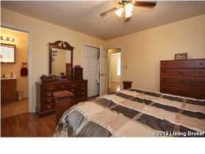 222 Tecumseh Dr, Shepherdsville, KY 40165 photo 18