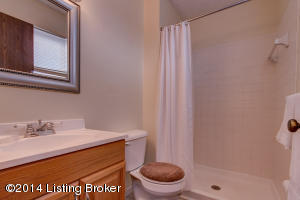 2233 Wideview Dr, Covington, KY 41011 photo 10