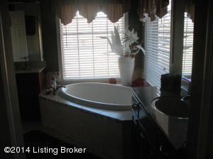 3609 Lawrence Banet Rd, Floyds Knobs, IN 47119 photo 12