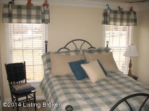 3609 Lawrence Banet Rd, Floyds Knobs, IN 47119 photo 13