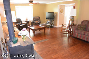 709 Fredericktown Rd, Springfield, KY 40069 photo 7