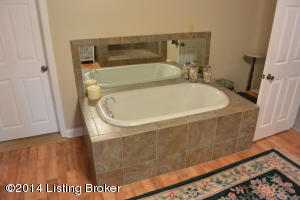 709 Fredericktown Rd, Springfield, KY 40069 photo 22