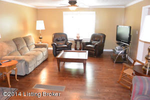 709 Fredericktown Rd, Springfield, KY 40069 photo 5